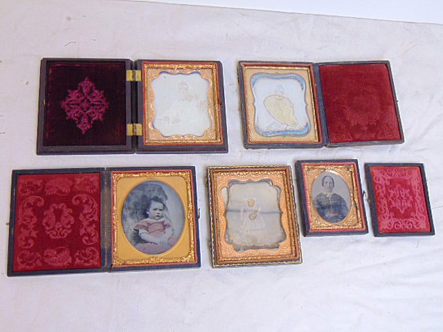 5 Daguerreotype portraits, 4 soft, one hard case, 3 ladies, two young children (girls), note unsure (1 of 5)