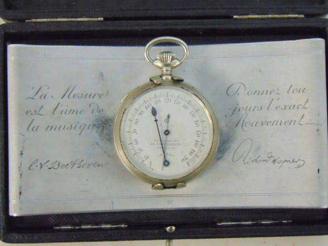 Metrometre by H. Coullery, scientific instrument, in case with engraved French text, "La mesure est (1 of 5)