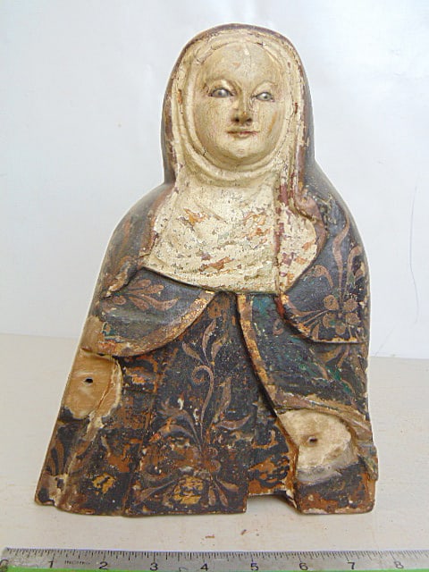 Carved polychrome figure Mary (?), in black & gilt accented robe, arms missing, glass eyes (?), (1 of 5)