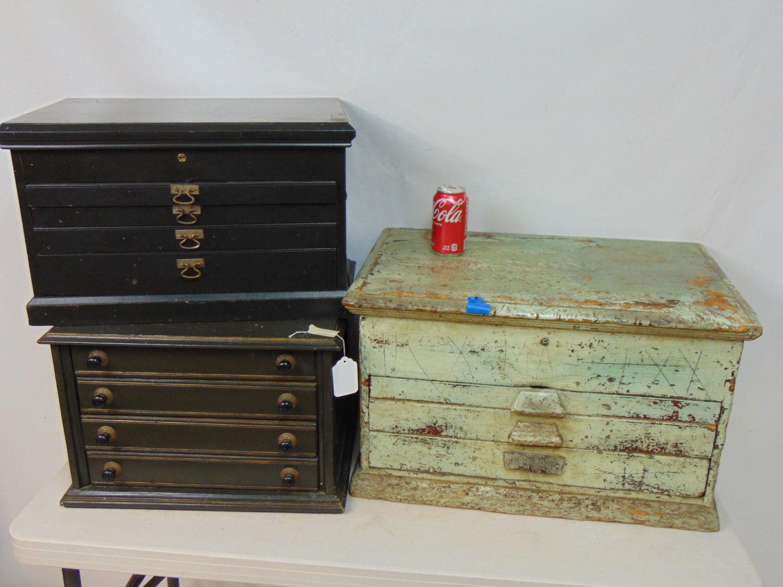 3 multidrawer machinist chests, 3 drawer chest with lift top in green paint, 4 drawer chest with lif (1 of 7)