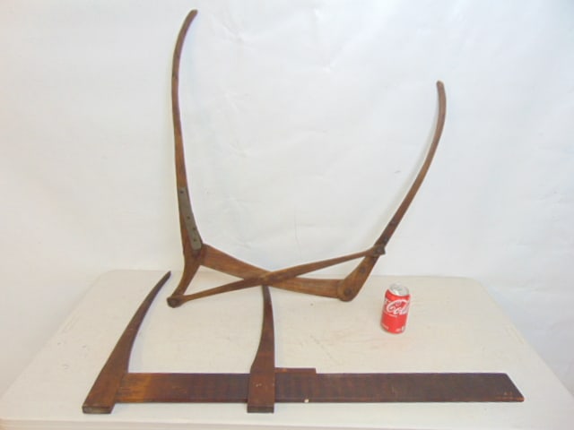 2 large wood log calipers, measuring devices, no make. (1 of 7)