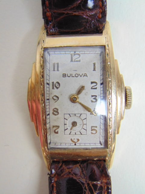 VINTAGE GOLD BULOVA wristwatch, tested 14k: VINTAGE GOLD BULOVA wristwatch, tested 14k