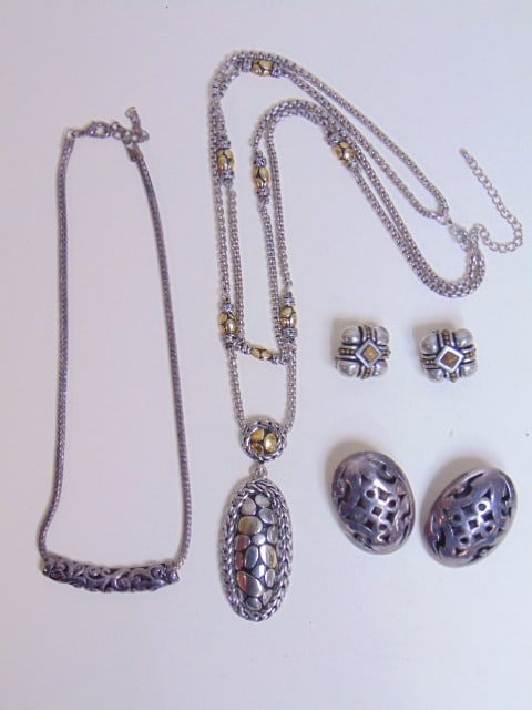 STERLING JEWELRY. JOHN HARDY SGD. sterling earrings & other pcs same style (1 of 8)