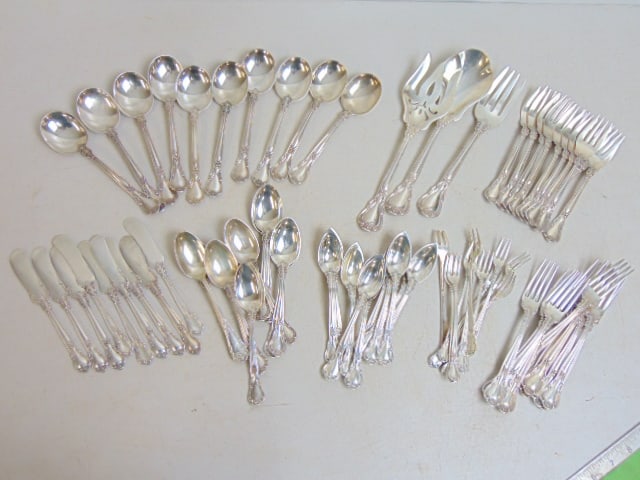 Set Gorham sterling silver flatware, 80 troy, includes 3 serving pieces, 10 soup spoons, 9 butter (1 of 6)