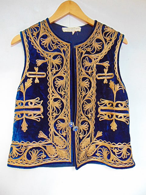Vintage Pakistan blue velvet & metalic thread vest, costume button closure added, overall very good (1 of 6)