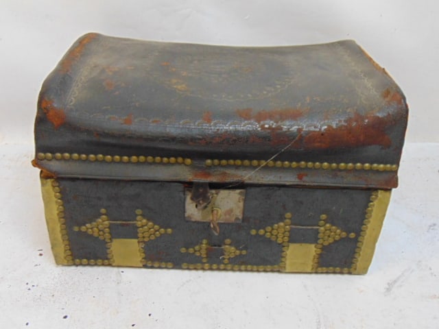 Early leather trunk with hobnail & pressed decoration, lid has compartment accessible from the (1 of 6)