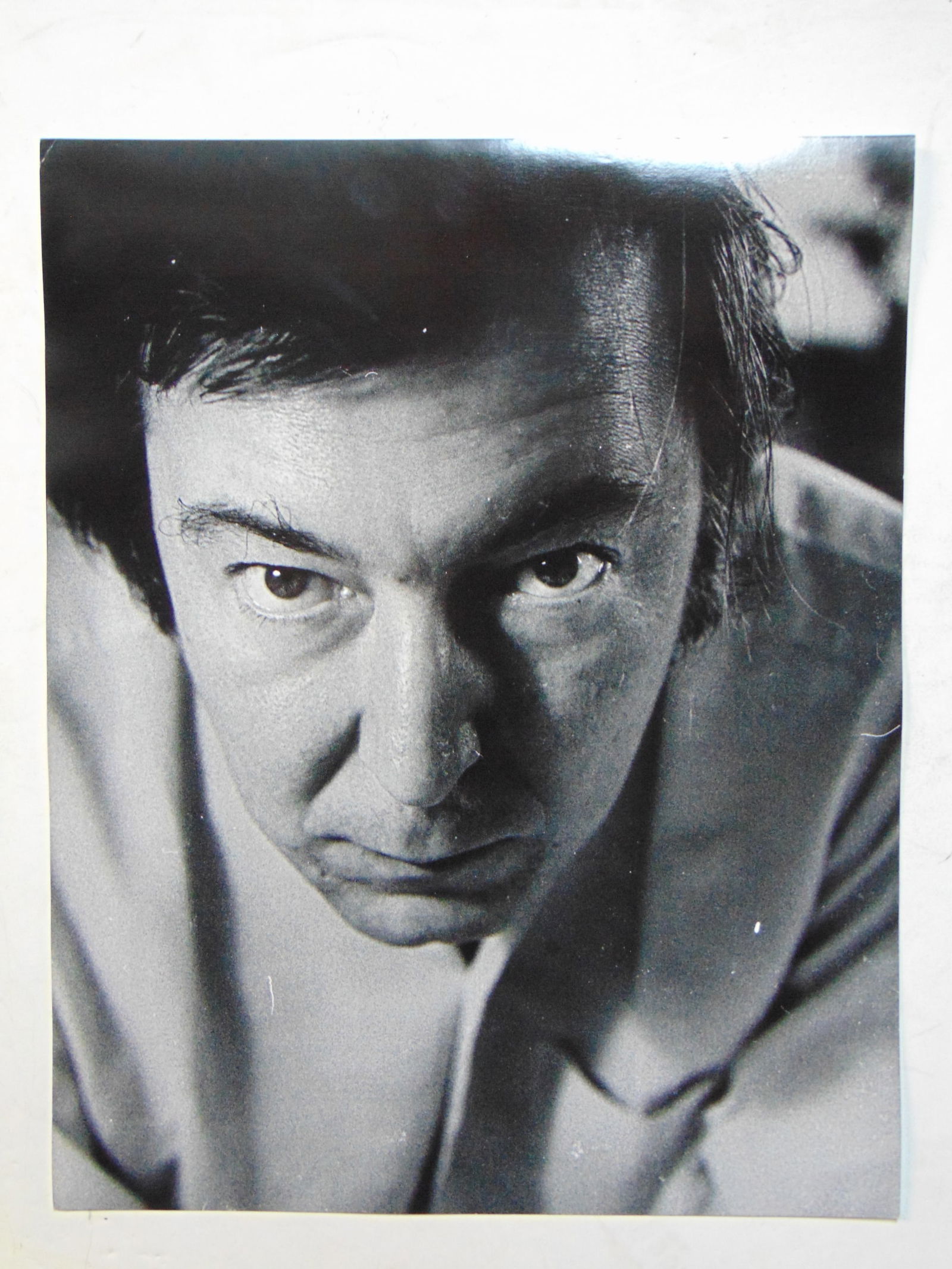 Large photograph, Jasper Johns portrait, looking up, unsigned, 20" by 16" (1 of 3)