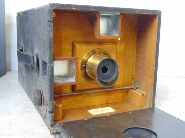 Early camera, Premier, manufactured by Rochester Optical Co., Rochester, NY, in original case (1 of 5)