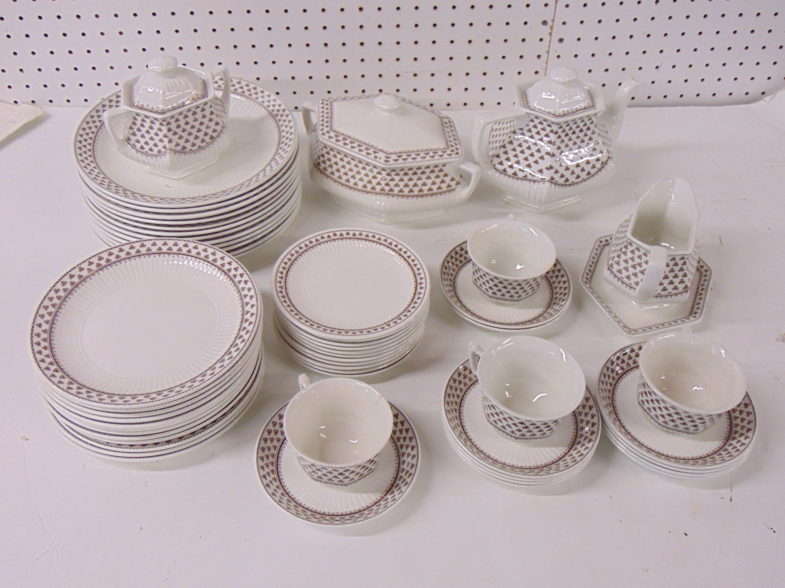 Partial set of Adams "Sharon" dinnerware, includes 4 cups with 11 saucers, gravy boat, tea pot, suga (1 of 5)