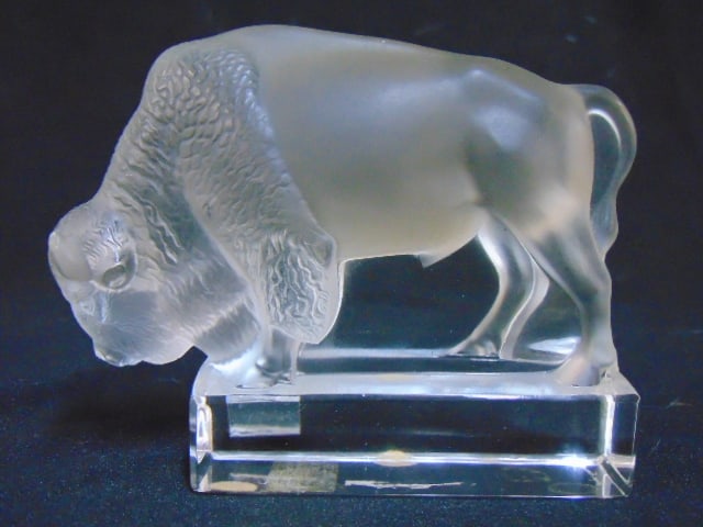 Lalique art glass figure of a buffalo, bison, 4.75" long, 1.5" wide, height is 3.75", good: Lalique art glass figure of a buffalo, bison, 4.75" long, 1.5" wide, height is 3.75", good condition.