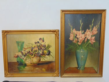 2 paintings, floral still-lifes, pink flowers in decorative vase, oil on board, signed Giovanetti,