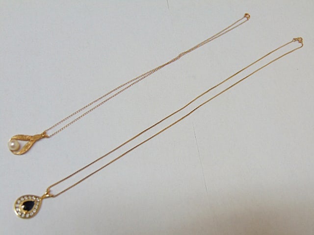 Jewelry. 2 Gold necklaces w/ gemstones, 14kt pearl drop necklace 1.85 grams total weight & 14k blue (1 of 4)