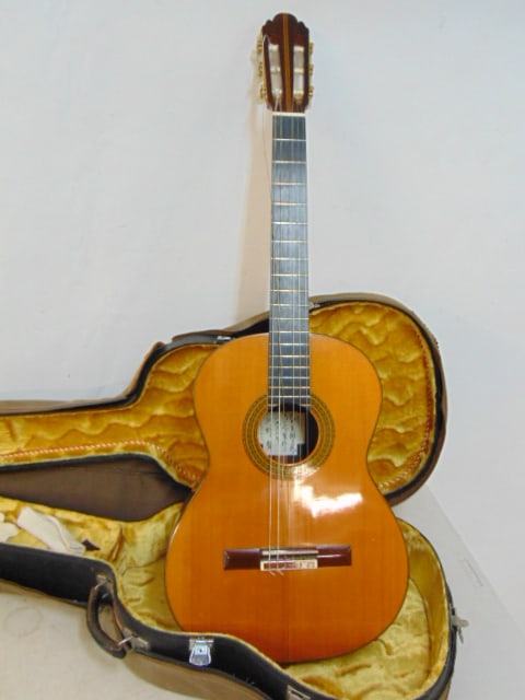 Japanese acoustic guitar, inlaid detail, with label (in Japanese), guitar is 38.5" long, body is (1 of 11)