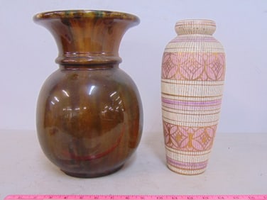 2 vases, Mid Century style Italian vase (Aldo Londi Seta ?) & large ceramic vase with wide neck,