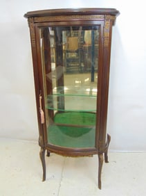 Mahogany mirrored back vitrine or curio cabinet with single glass shelf & applied bronze decoration,