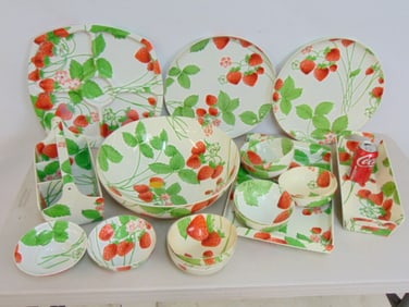 Large lot plastic strawberry decorated kitchenware, "Match Makes", by International Laminations, one