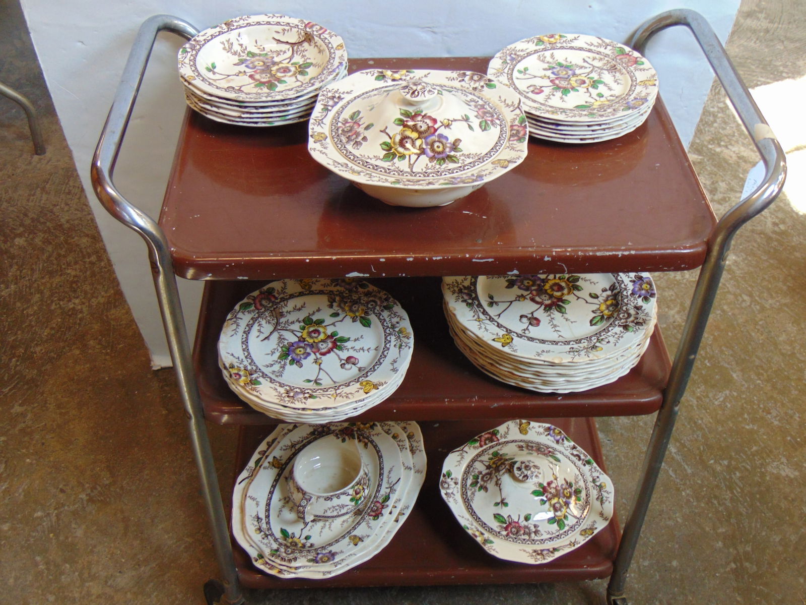 Partial set of Alfred Meakin dinnerware, "Medway" decor, has condition issues, glaze cracks, chips (1 of 7)