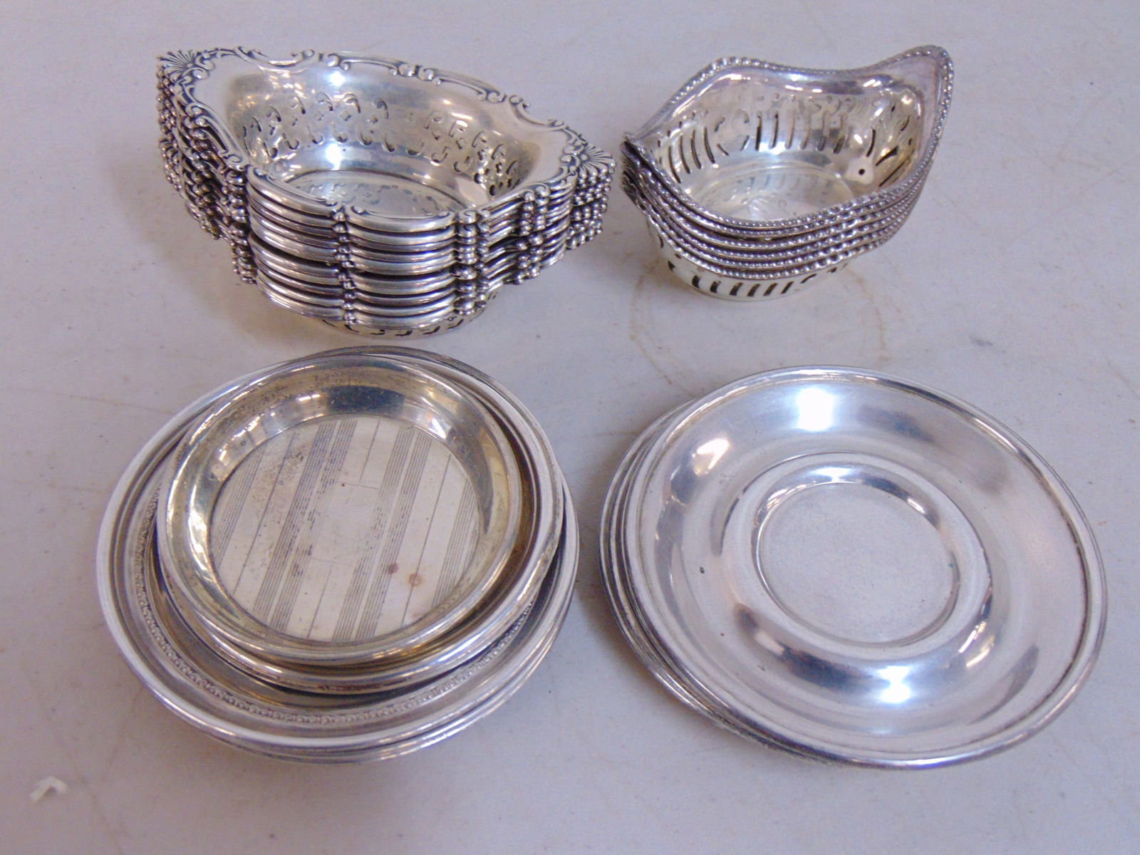 Sterling lot, 18 nut dishes (12 & 6) plus 13 small saucers, total weight is 20 troy (1 of 6)