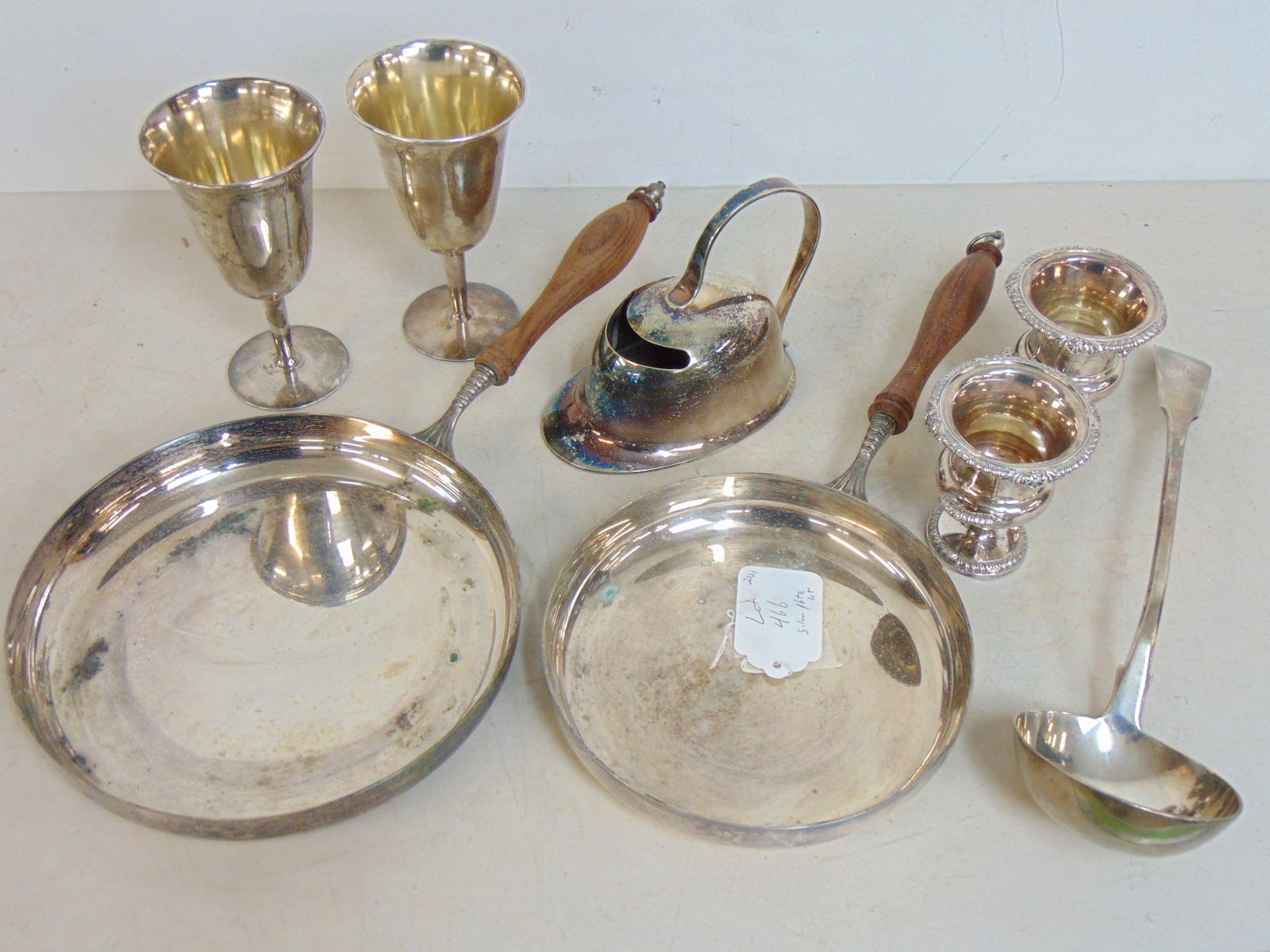 Boxlot with English silver-plat lot to include spoon warmer; chafing dishes; ladle; pair of mini urn (1 of 4)