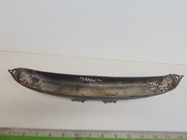 Silver curved desk tray, reticulated ends, curved design, '900 silver 6 troy, 15.25" long, 2 7/8"