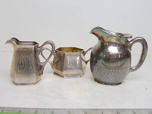 2 sterling creamers & sugar bowl, sugar & matching creamer plus additional creamer, 17 troy (1 of 4)