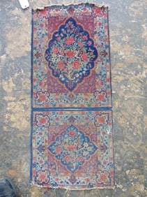 Small floral pattern scatter rug, double panel, carpet is 46" by 20"
