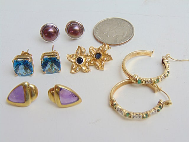 Jewelry. (5) pairs of GOLD earrings to include hoops hallmark 10k w/ diamond chips & emeralds, 3.45 (1 of 3)