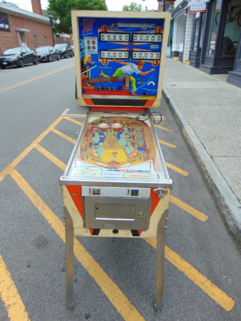 Gottlieb "300" pinball machine, copyright 1975, original condition, lights up when plugged in, no (1 of 10)