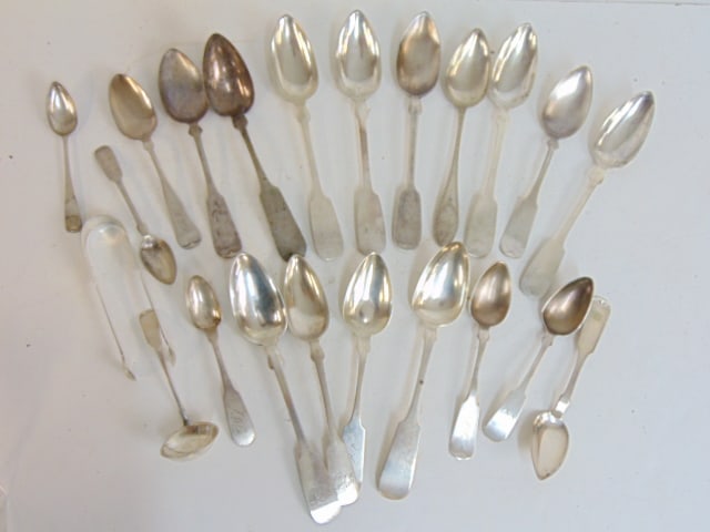 Large lot coin silver spoons, various makes, 29 troy (1 of 7)