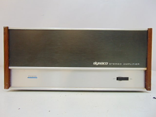 Vintage Dynaco amplifier, serial number 38638408 (1 of 5)
