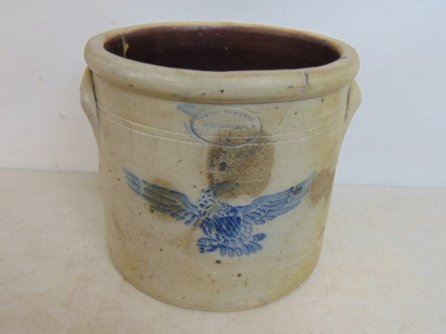 Stoneware crock decorated with eagle, Brown Brothers, Huntington, as is, glued, 9" in diameter,: Stoneware crock decorated with eagle, Brown Brothers, Huntington, as is, glued, 9" in diameter, height is 8"