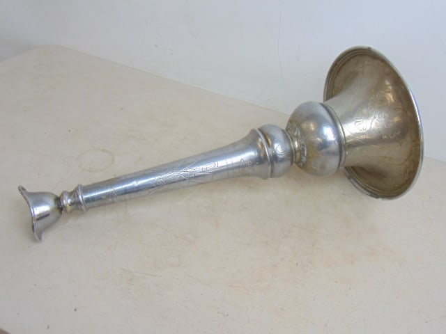 Historic Beacon Engine fire horn, engraved, Many Happy Days, Beacon Fire Co No 1 of Matteawan, (1 of 6)