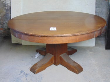 Mission round oak table (marriage)