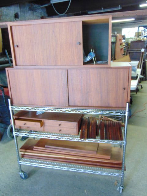 Mid Century Modern wall unit (1 of 3)