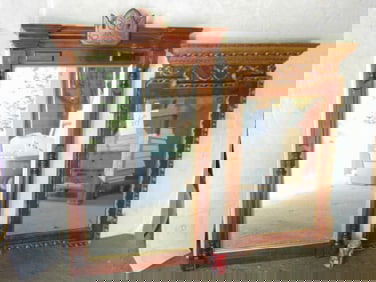 2 mirrors, victorian and neoclassical