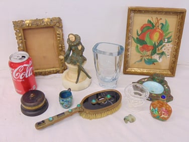 Misc lot of deco figure, Chinese enamel, etc.