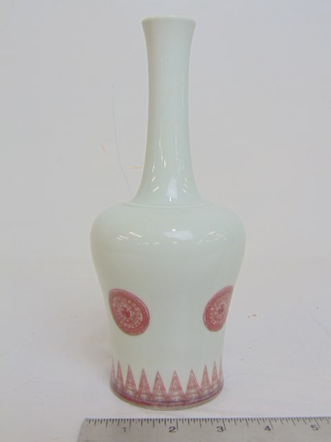 White Chinese vase with red decorations, tall neck, vase is signed and in good condition, no cracks, (1 of 6)