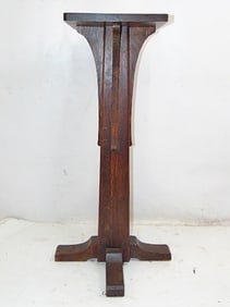L&JG Stickley pedestal, arts & crafts oak, top has split, 12" by 12", height is 36"