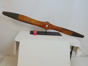Vintage airplane propellor, "Hartzell Propellor Co.", Division of Hartzell Industries Inc, Piqua,