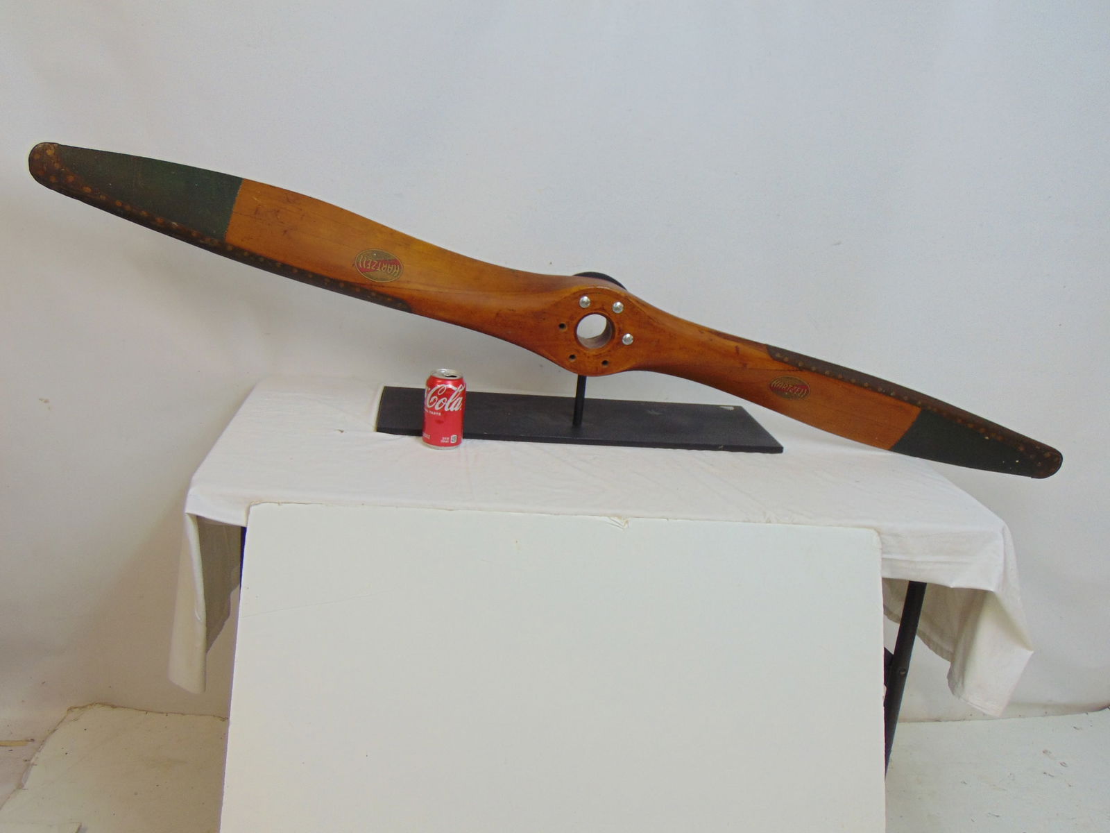 Vintage airplane propellor, "Hartzell Propellor Co.", Division of Hartzell Industries Inc, Piqua, (1 of 4)