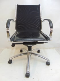 Chrome & black vinyl adjustable office chair, swivel base, 22.25" wide, 21" deep, height is 36"
