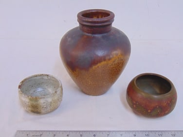 Studio pottery lot, vase by Hiroshi Nakayama & two small bowls , one signed "D.W", Nakayama vase is