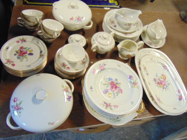 Porcelain set of dinnerware by Rosenthal, "Winifred", floral decorated, includes plates, covered: Porcelain set of dinnerware by Rosenthal, "Winifred", floral decorated, includes plates, covered vegetable dishes, more.