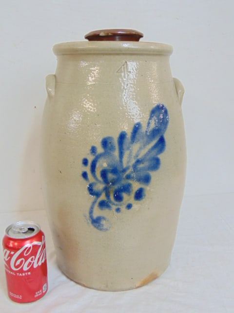 Stoneware churn with blue decoration, #4, with lid, height is 15.75": Stoneware churn with blue decoration, #4, with lid, height is 15.75"