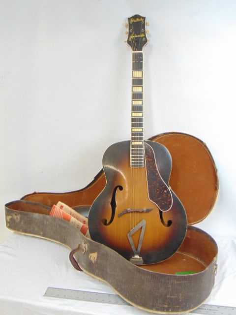 Guitar in case, Gretsch Synchromatic, model 6014, serial number 71452, 21" case, total length (1 of 8)