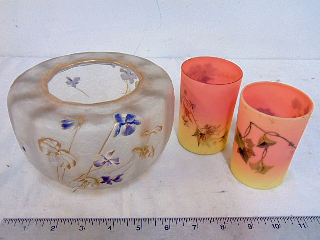 art glass bowl, vase & two Burmese glass cups, vase is frosted with floral decoration, Burmese cups (1 of 6)