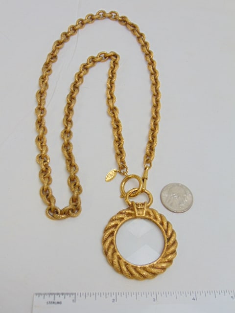 Jewelry. Vintage CHANEL necklace, couture, designer magnifying glass/loupe pendant w/ gold tone (1 of 5)
