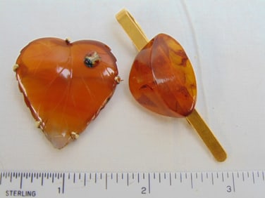 Jewelry. 14kt Vintage carved amber heart pin w/ small ladybug, chip at bottom, amber? tie clip