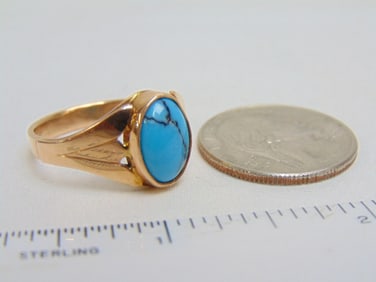 Jewelry. 14kt Gold turquoise ring, 5.60 grams, size 10
