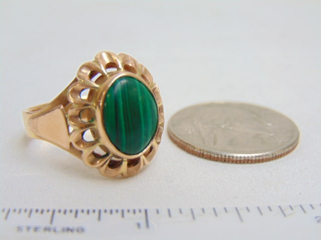 Jewelry. 14kt Gold malachite ring, 8.45 grams, size 10, hallmarks on the outer shank, tested for (1 of 5)
